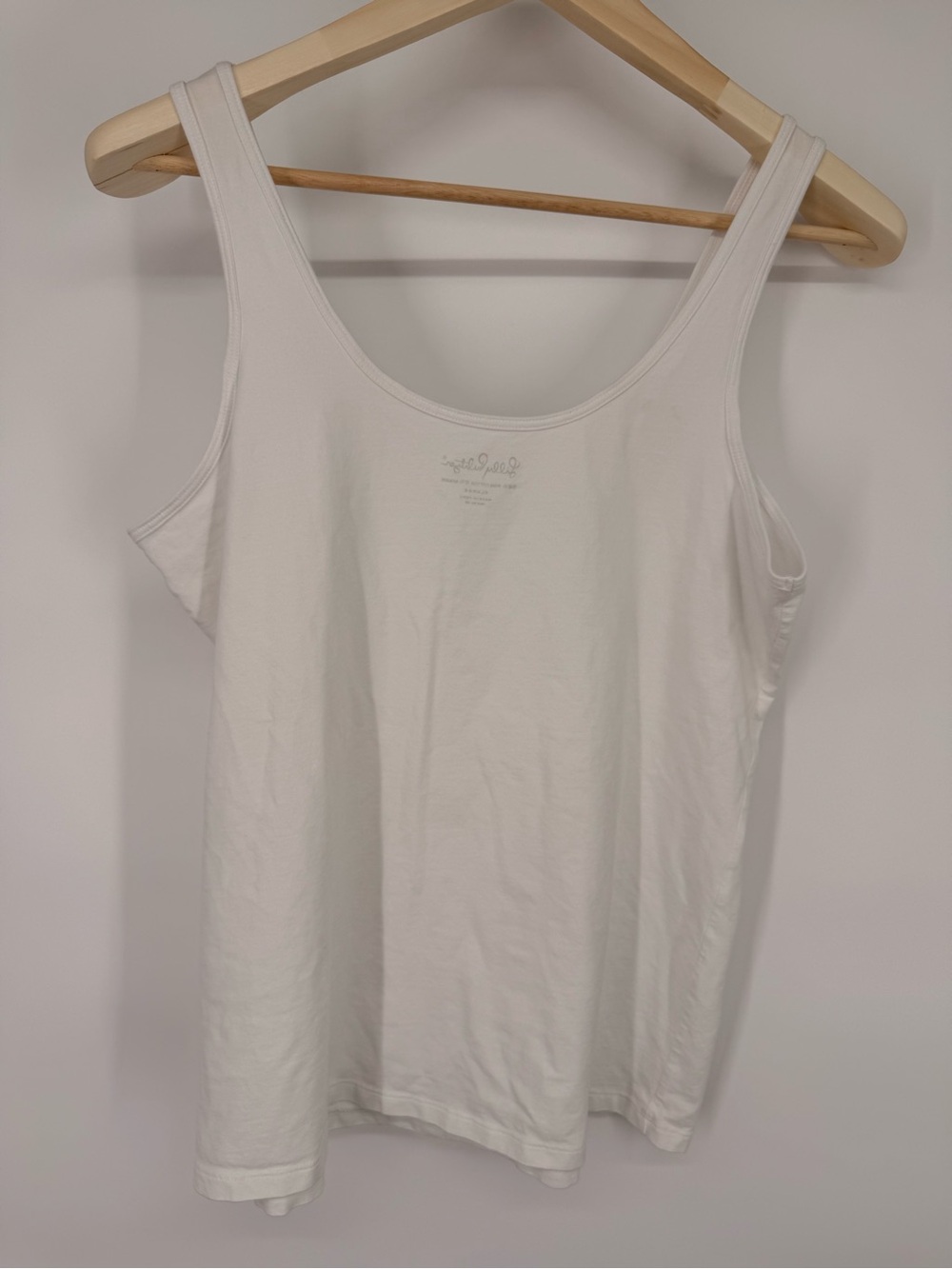 Lilly Pulitzer White Scoop Neck Tank Top Size XL - Picture 2 of 10